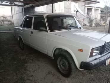 VAZ (LADA): VAZ 2107 sedan - Kuzov: ağ rəng, 4 qapı, klassik “07” dizaynı, xrom — 4