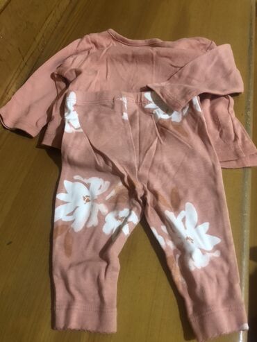 Dəstlər: Körpə geyim dəsti - 3 ədəd qalın, ayaqlı tulum: - Açıq mavi rəngdə — 11