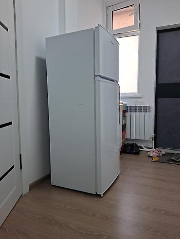 двухкамерный холодильник б у: Холодильник Midea, двухкамерный, классический белый цвет. Верхняя — 1