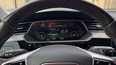 sequia: Audi e-tron: 2022 г., Автомат, Электромобиль, Кроссовер — 5
