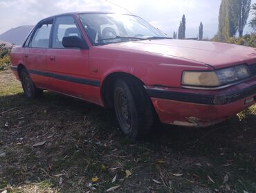 машина усталар: Mazda 626: 1990 г., 2 л, Механика, Бензин, Седан