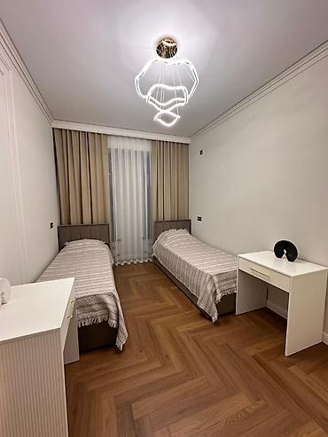 2 8: 3 комнаты, 104 м², Асанбай мкр Элитка, 9 этаж, Дизайнерский ремонт — 9