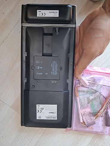 audio kabel: Hikvision akses‑nəzarət və terminallı üz/fingerprint oxuyucu qurğu — 2