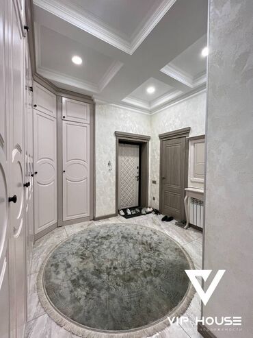 элитные дома в бишкеке: 3 комнаты, 127 м², Элитка, 3 этаж, Дизайнерский ремонт