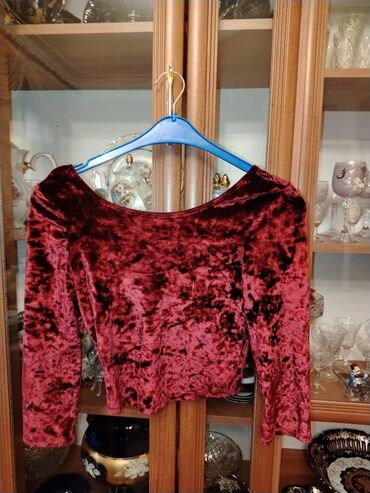 Köynək və bluzalar: Kroplar əla vəziyyətdə.3 ü bir yerdə 10 manat — 2