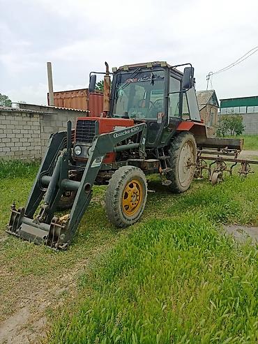вольво полуприцеп: Фронтальный погрузчик на тракторе с кабиной - Трактор с остеклённой — 2