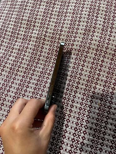 Apple iPhone: IPhone 13 Pro, 128 GB, Qara, Face ID — 4