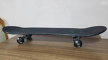 Skeytbordlar: Skateboard – hərəkəti sevənlər üçün! - Qara rəngli, ağ kəllə-sümük — 8