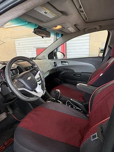 teker 265 35 18: Chevrolet Aveo: 1.6 l | 2014 il 250000 km Sedan — 7