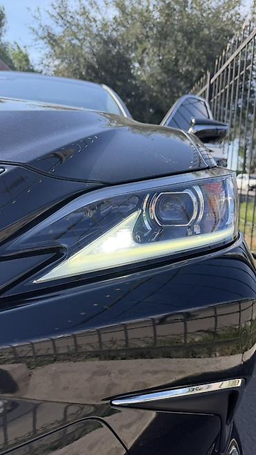фары lexus es: Продаю оригинальные фары от Lexus ES 300, кореец2022 год. В — 2