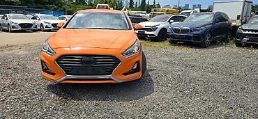 лумумбы: Аренда Саната Кожожош Автомобиль Hyundai Sonata яркого оранжевого — 3