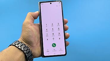 z fold 3: Samsung Galaxy Z Fold 4, Б/у, 256 ГБ, цвет - Серый, 2 SIM — 10