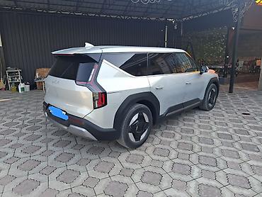электромобили до 1 млн: Kia EV9: 2023 г., Автомат, Электромобиль, Внедорожник — 2