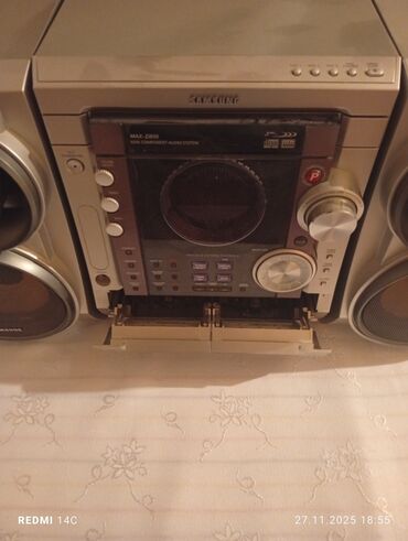 Musiqi mərkəzləri: Samsung MAX-ZJ850 mini komponent audio sistemi - 2 güclü akustik — 4