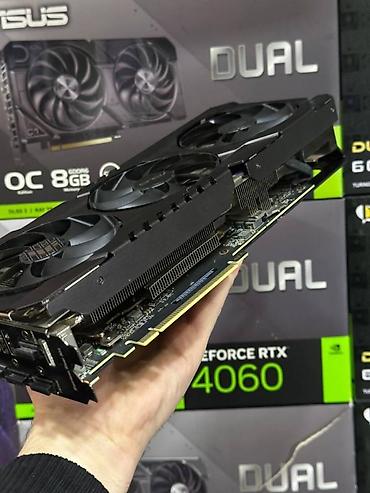 pc setup: Videokart Asus GeForce RTX 3090, > 16 GB, İşlənmiş — 4