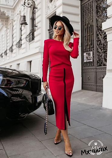 Kompleti: 🔥Zenski dvodelni komplet – džemper i suknja midi dužine
✅2200 din — 6