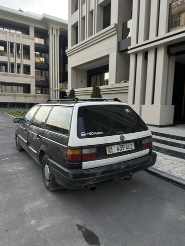Volkswagen: Volkswagen Passat Variant: 1989 г., 1.8 л, Механика, Бензин, Универсал — 4