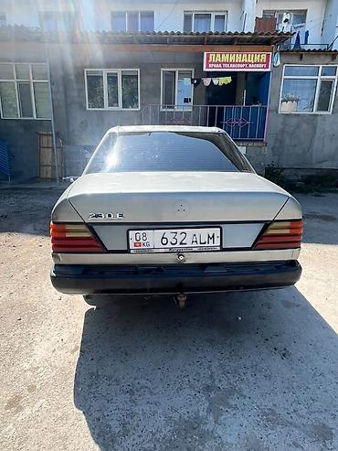 мерс 124 молдинг: Mercedes-Benz W124: 1989 г., 2.3 л, Механика, Газ, Седан — 6