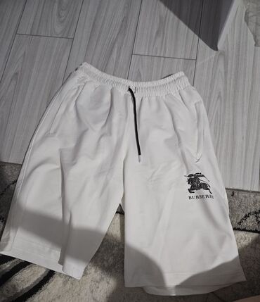 dzemper beneton m: Shorts 2XL (EU 44), color - White