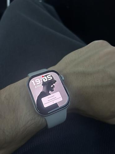 glifo 7 pro: Смарт‑часы с прямоугольным безрамочным дисплеем и светло‑серым — 2