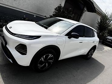 kia 2016: Changan Qiyuan Q05: 2026 г., Электромобиль, Кроссовер — 1