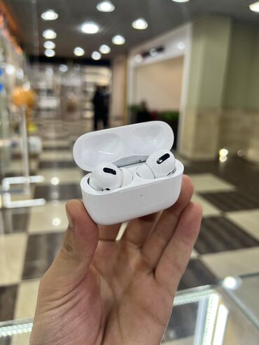 наушники для спорта: Вакуумные, Apple, Новый, Беспроводные (Bluetooth), Классические