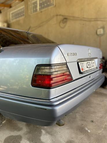 Продажа авто: Mercedes-Benz E-Class: 1995 г., 2 л, Автомат, Бензин, Седан — 10