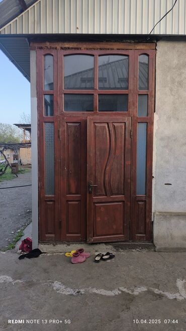 куплю бу двери бишкек: Входная дверь, Сосна, Б/у, Самовывоз