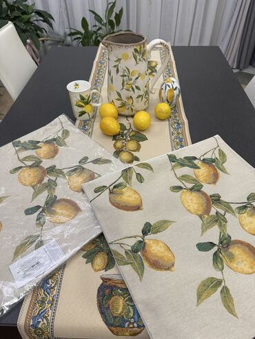 Другой декор и предметы интерьера: Раннер на стол 140 на 40 см ! Также есть наволочки 45 на 45 . Испания — 3