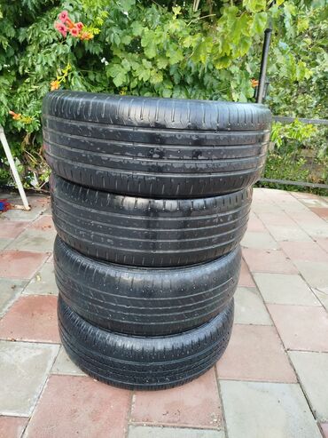 saipa disk: İşlənmiş Şin Continental 235 / 60 / R 18