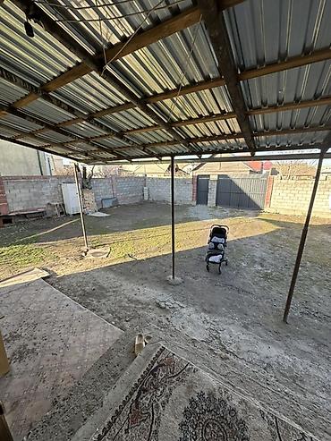 Продажа коттеджей и домов: Продаётся жилой дом 4 соток. Мкр. Учкун г Бишкек 200 метров от — 2