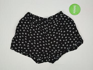 wystające stringi: Szorty damskie, rozmiar S — 2
