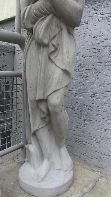 Figure: ARMIRANA BETONSKA DEVOJKA 2M | Armirana devojka 2 m od betona teška — 3