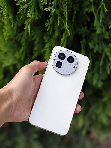gt: Realme GT 7 Pro, Новый, 256 ГБ, цвет - Белый, 1 SIM, 2 SIM — 1