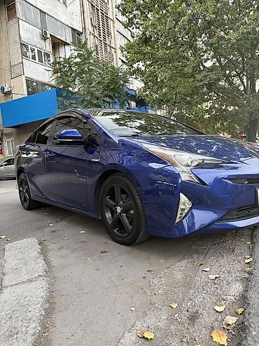 Toyota: Toyota Prius: 2017 г., Гибрид, Хэтчбэк — 11