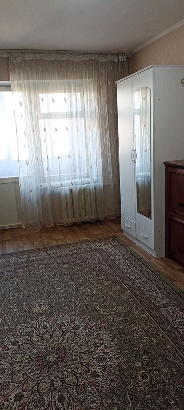 сдаю квартиру на месяц: 1 комната, Собственник, Без подселения, С мебелью частично