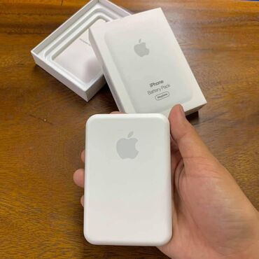 battery pack: Tam yeni orjinal Apple Magsafe battery pack satılır. Qiyməti 150 AZN