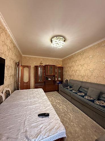 Кухонные гарнитуры: Кухонный гарнитур — 6