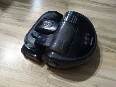 Robot usisivači: Nemam bazu I punjac. Prodaje se kao neispitan na lalafo.rs — 6 Robot usisivači: Nemam bazu I punjac. Prodaje se kao neispitan — 6