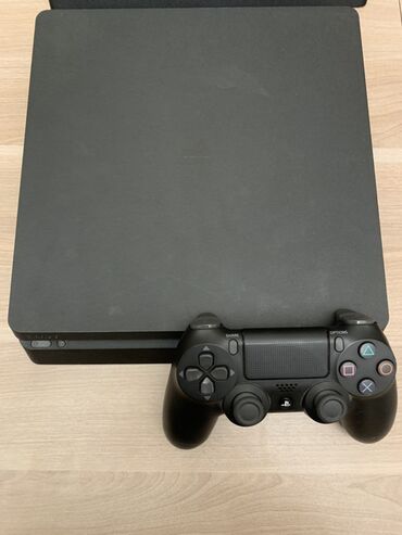 PS2 & PS1 (Sony PlayStation 2 & 1): Sony PlayStation 4 Slim Qiymet sondu içinde oyunlar var Real alıclar