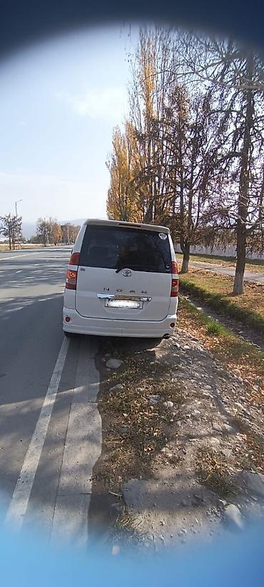 Toyota: Toyota Noah: 2003 г., 2 л, Автомат, Бензин, Минивэн — 5