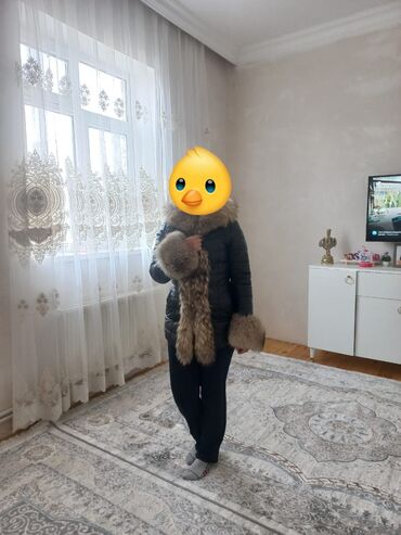 красивые платья на прокат в баку: Qadınlar üçün qışlıq dəri kürk gödəkçə - Rəng: qara (parlaq effektli)