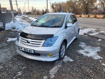 машинка для полировки авто бу: Toyota ist: 2003 г., 1.3 л, Автомат, Бензин, Хэтчбэк