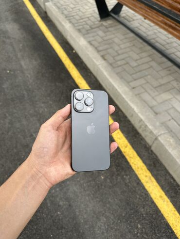 аперативная память: IPhone 14 Pro, Б/у, 128 ГБ, Matte Space Gray, Защитное стекло, Чехол, 81 %