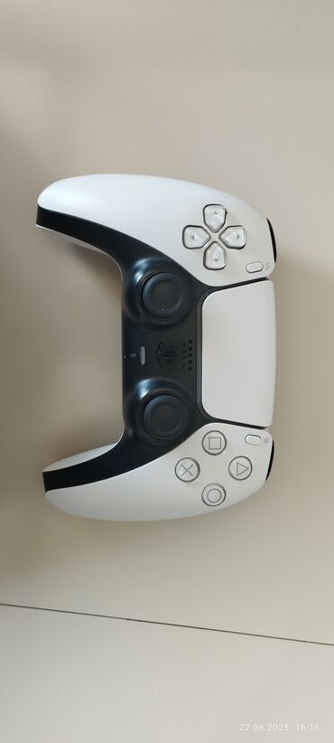 домашний кинотеатр сони: Playstation 5 sony ideyal vezyetde ev şerayetinde istenilib 1