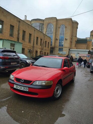 masin qiymetleri: Opel Vectra: 2 l | 1996 il 75000 km Sedan