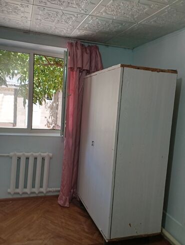 дом на день рождения: 30 кв. м, 2 бөлмө, Унаа токтотуучу жай, Забор, тосулган
