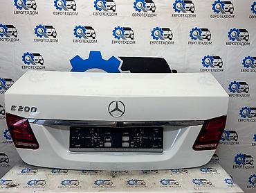 bad e5: Крышка багажника Mercedes-Benz, 2013 г., Б/у, Оригинал — 2