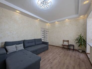 квартира в беловодском: 4 комнаты, 82 м², 105 серия, 8 этаж, Дизайнерский ремонт