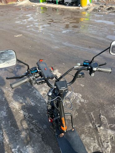 Другой электротранспорт: 🚴‍♂️ Модель: Drongo 🔋 Батарея: 1 съёмная батарея (до 75км пробега на